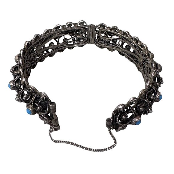 Vtg Silver Filigree Bracelet Turquoise & Clip-On Earrings Set Blue Safety Chain - Picture 9 of 10